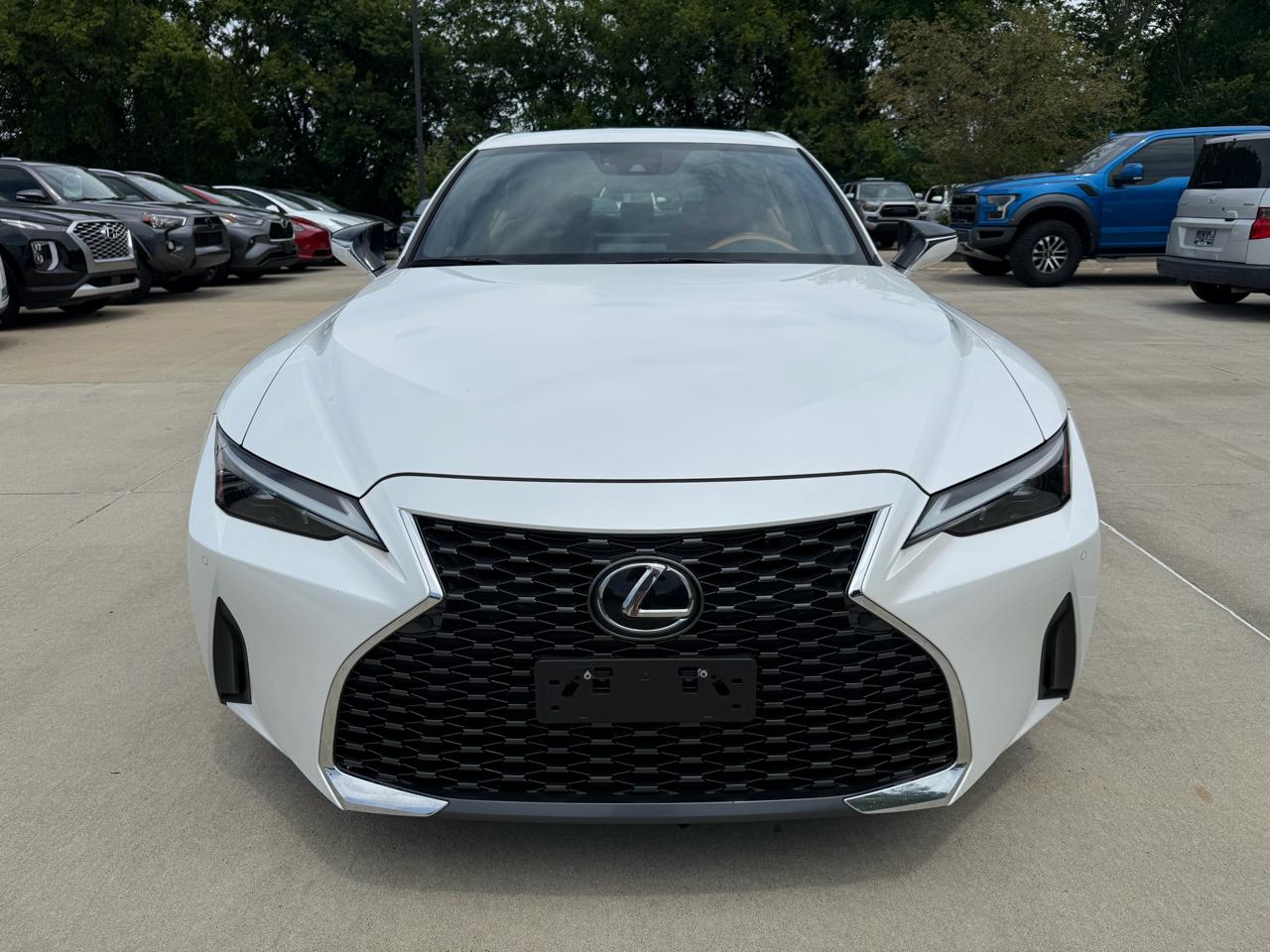 Lexus IS IS 300 AWD 2021