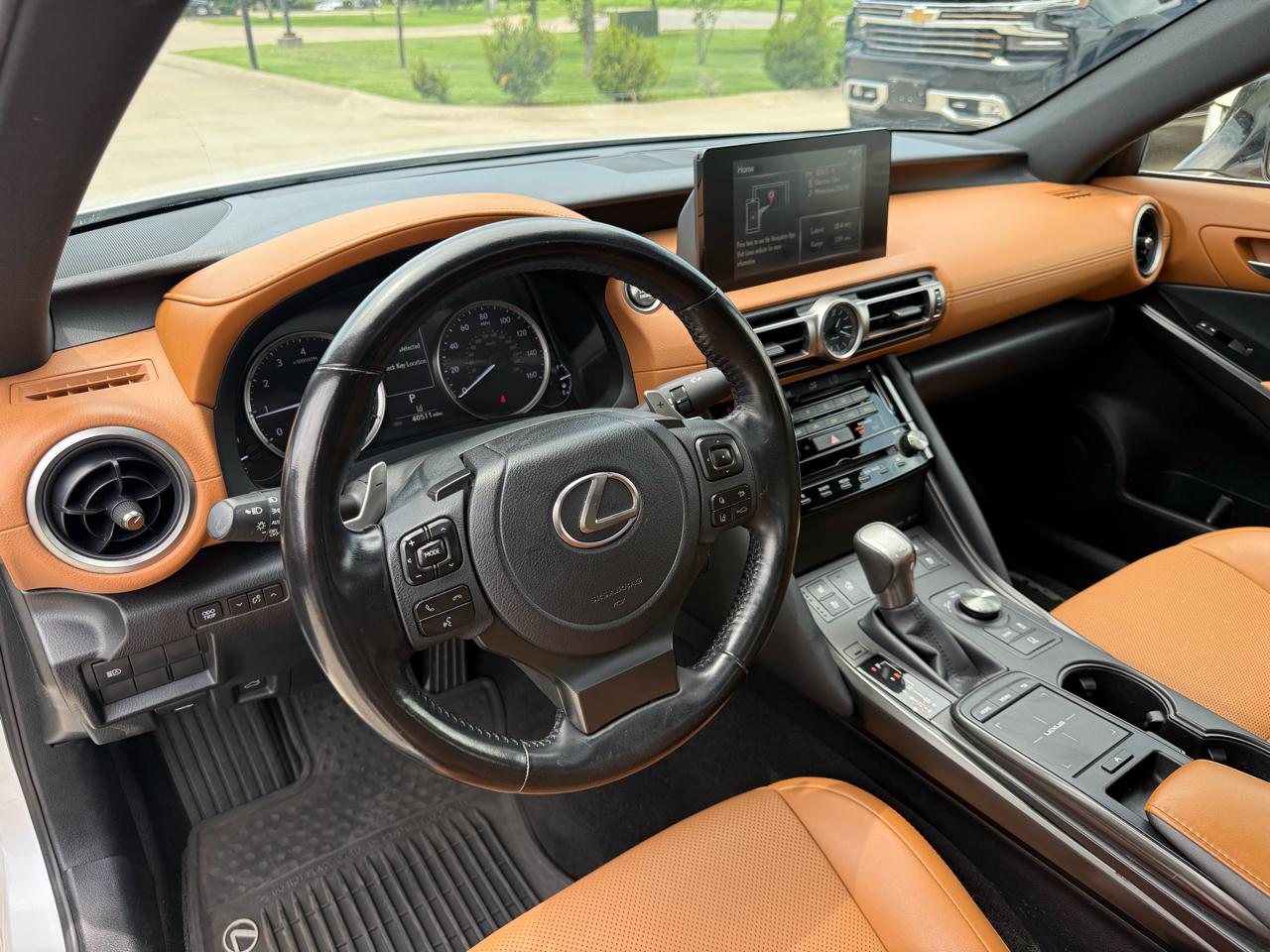 Lexus IS IS 300 AWD 2021