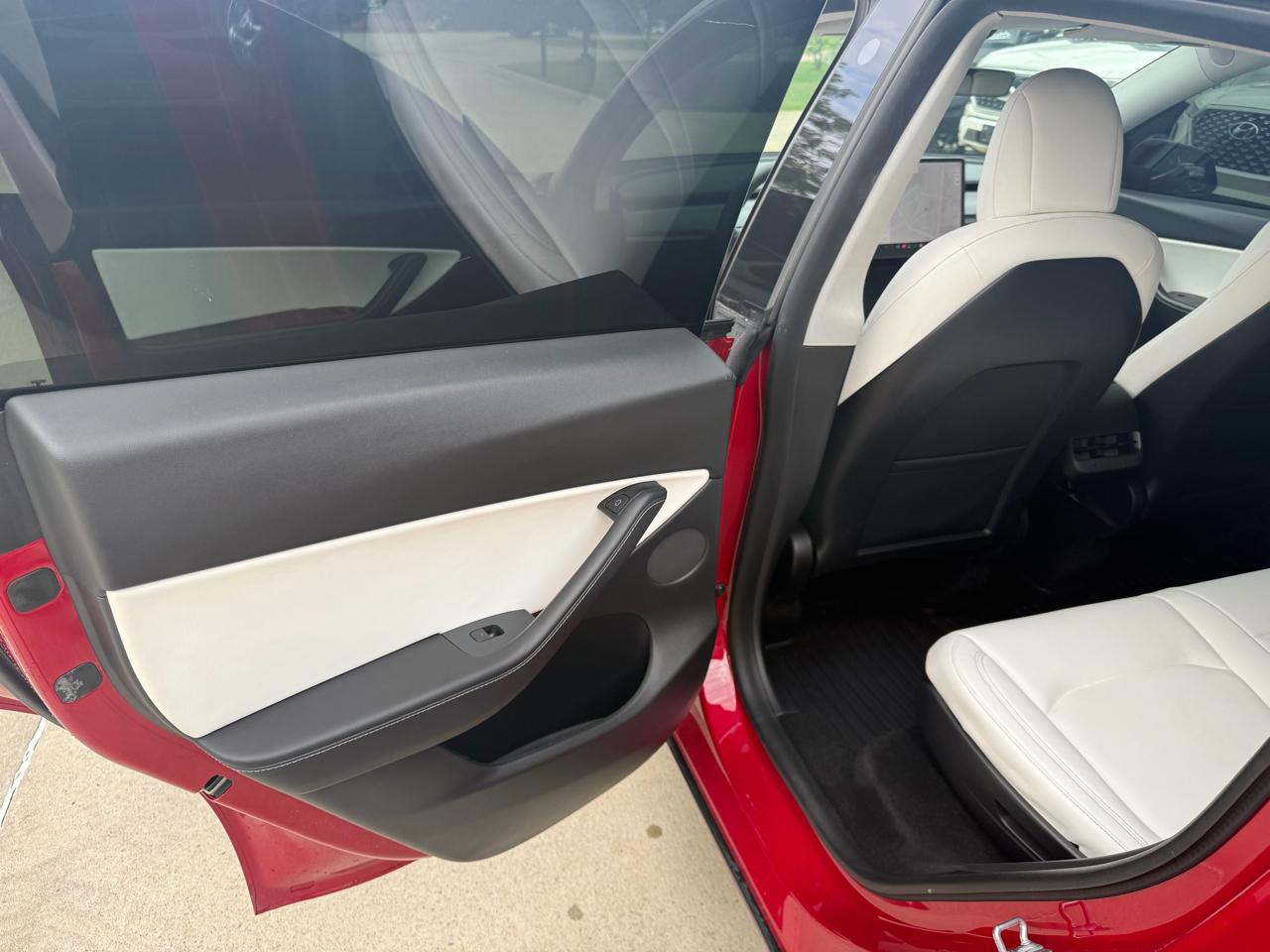 Tesla Model Y Long Range AWD 2021