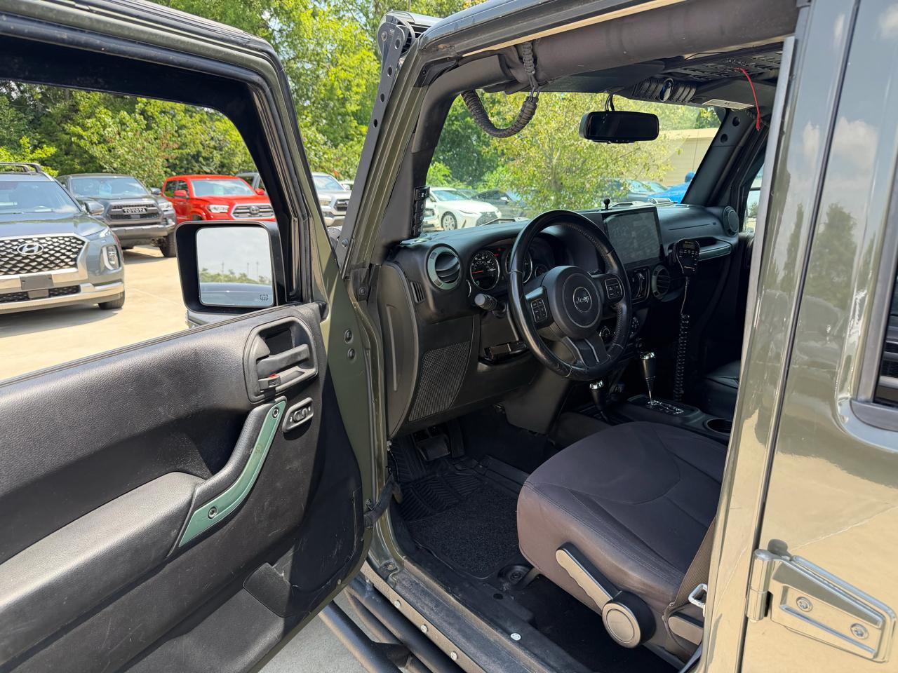 Jeep Wrangler Unlimited 4WD 4dr Sport 2015