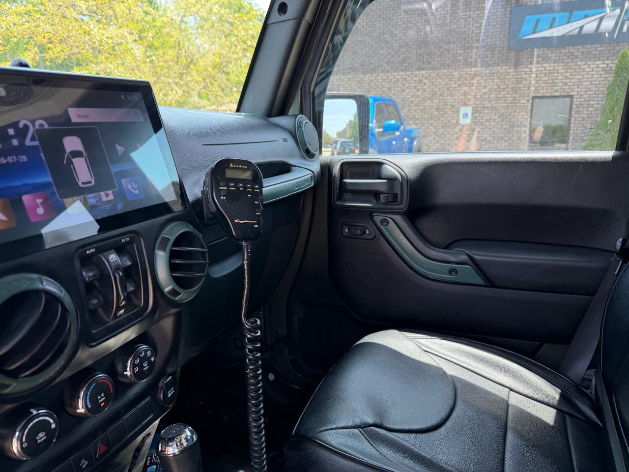 Jeep Wrangler Unlimited 4WD 4dr Sport 2015
