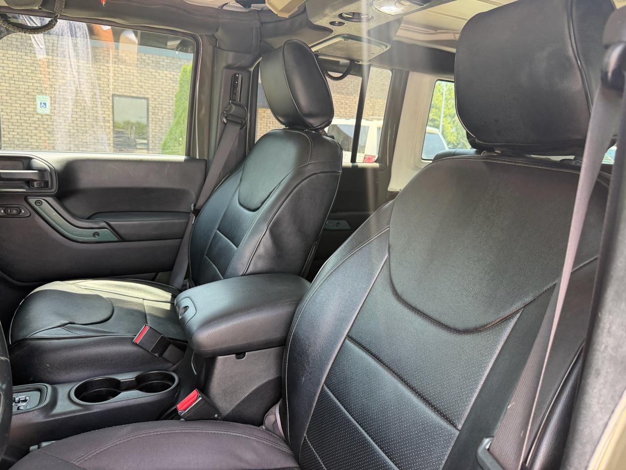 Jeep Wrangler Unlimited 4WD 4dr Sport 2015