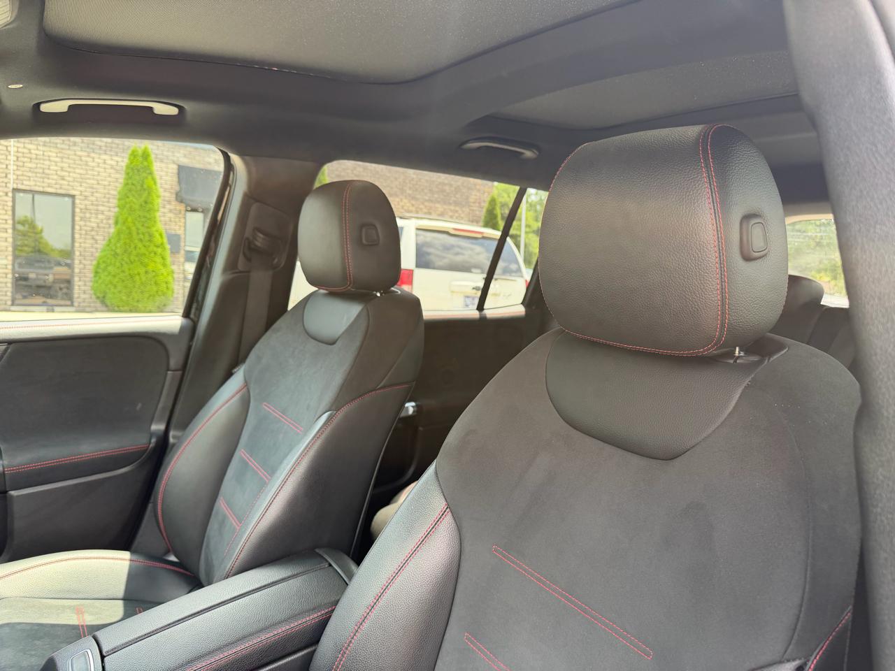 Mercedes-Benz GLB GLB 250 4MATIC SUV 2020
