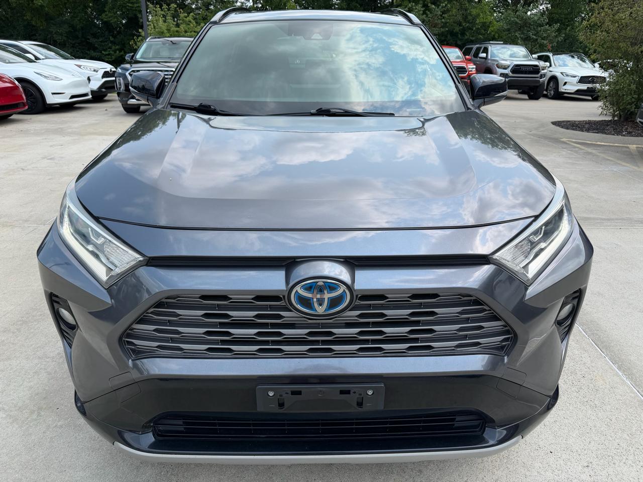Toyota RAV4  2019