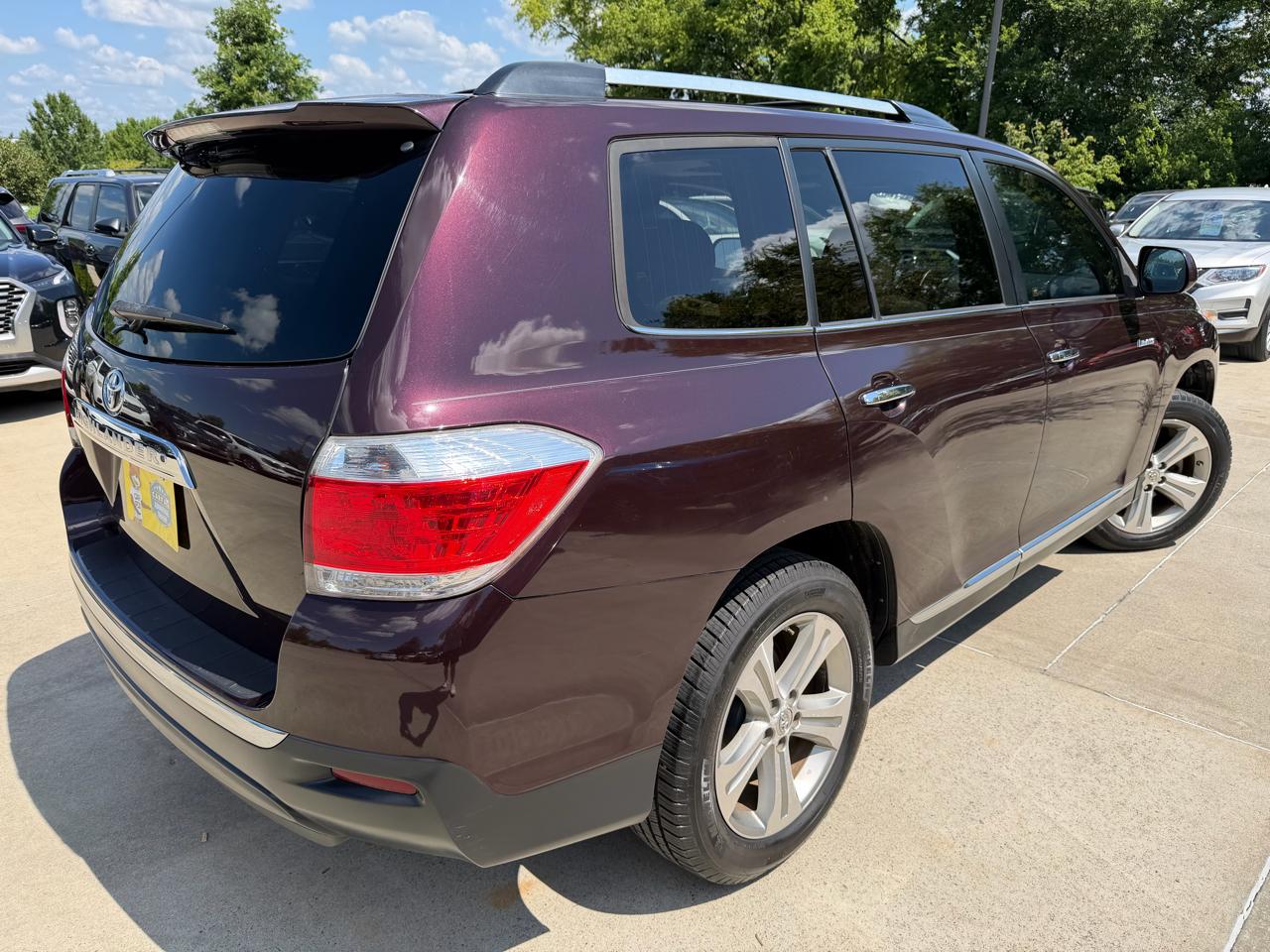Toyota Highlander  2013