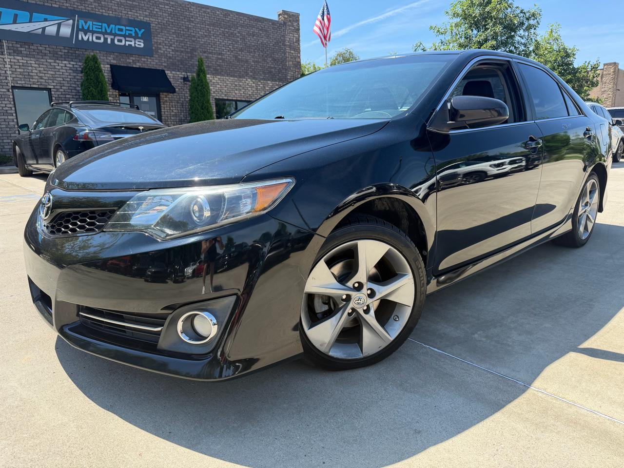 Toyota Camry  2012
