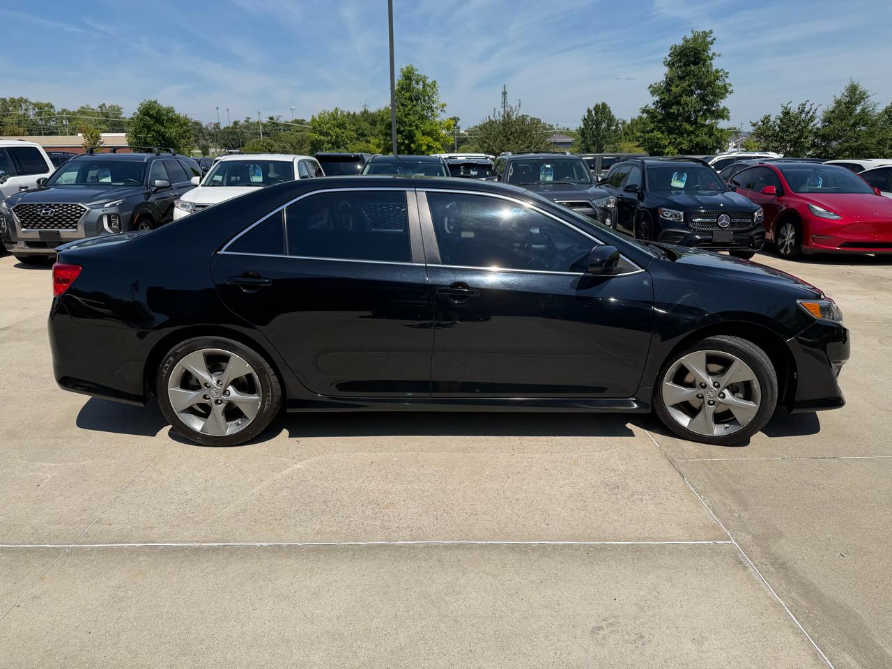 Toyota Camry  2012