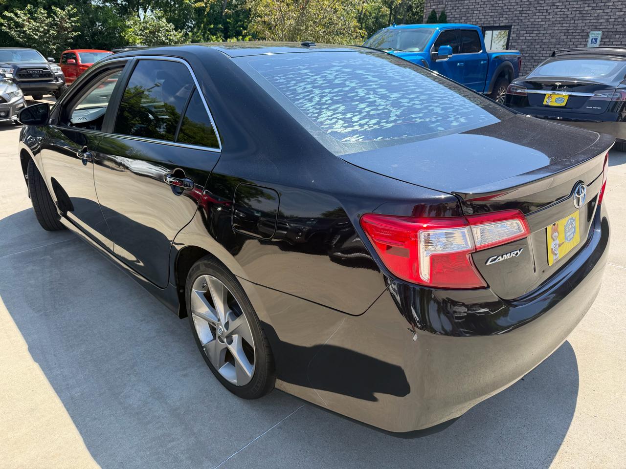 Toyota Camry  2012