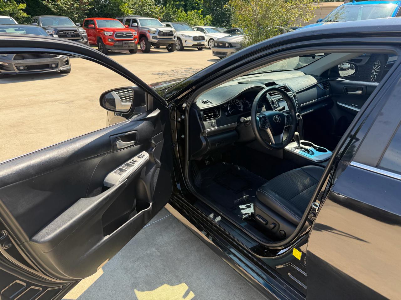 Toyota Camry  2012