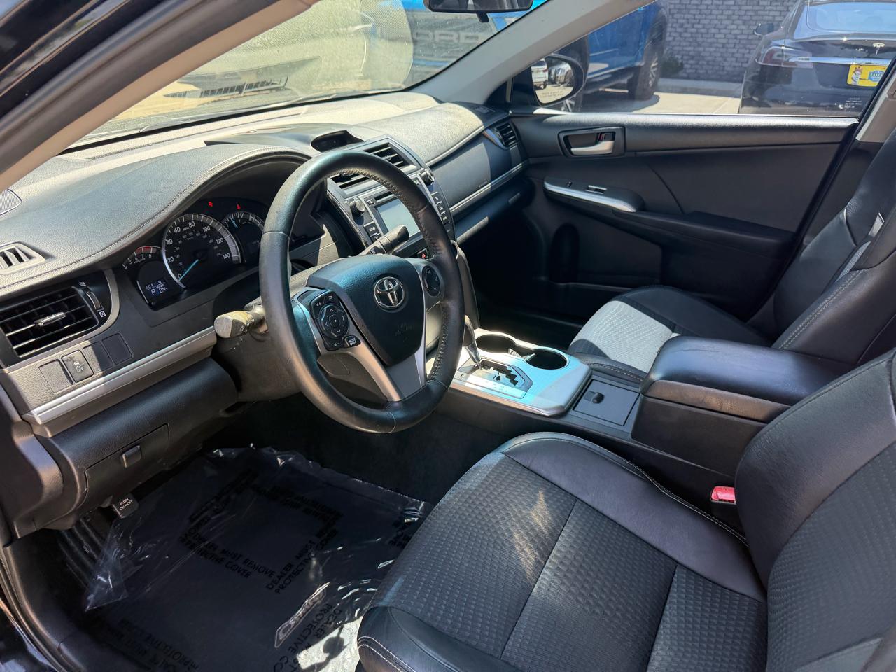 Toyota Camry  2012