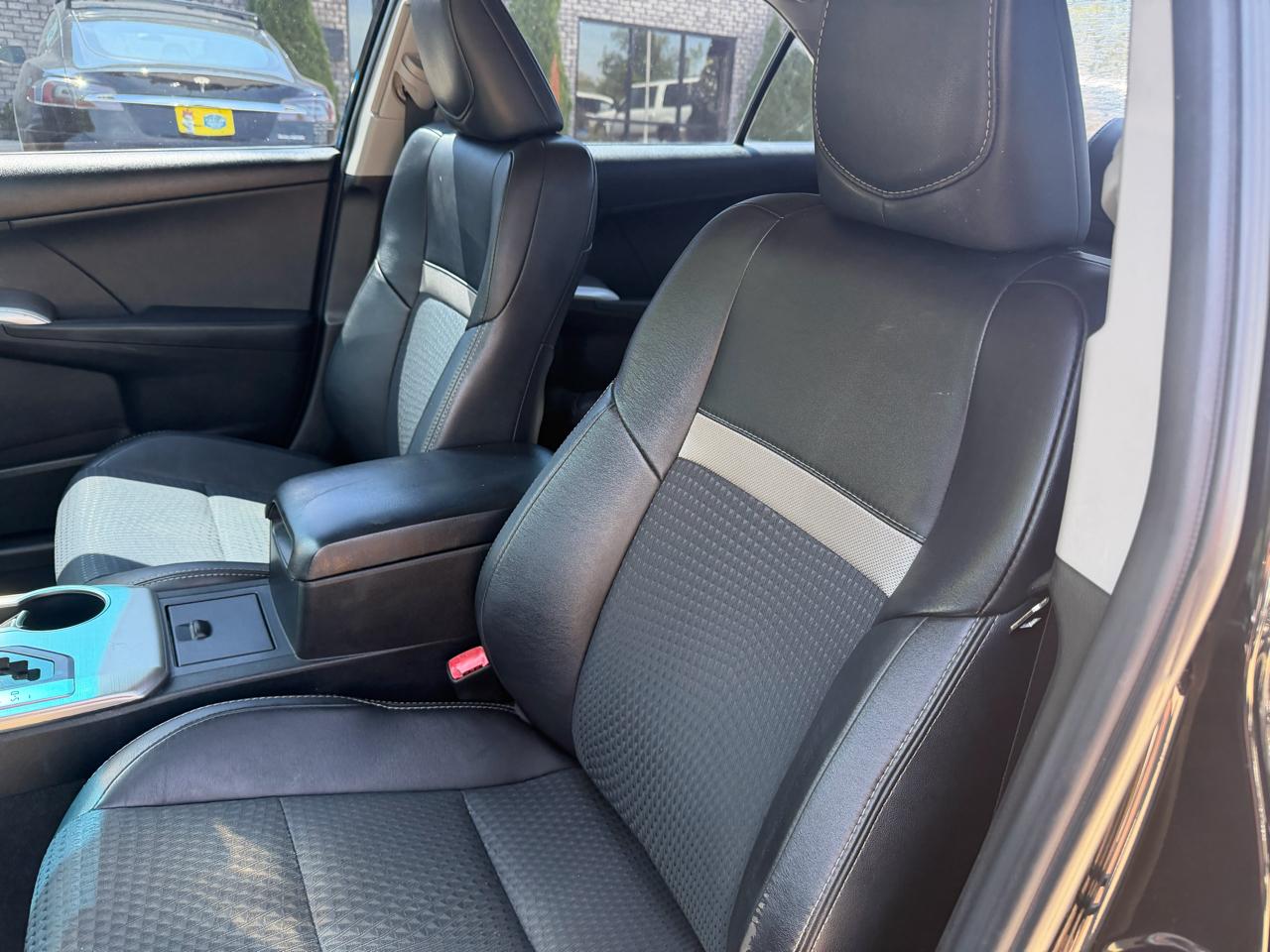 Toyota Camry  2012