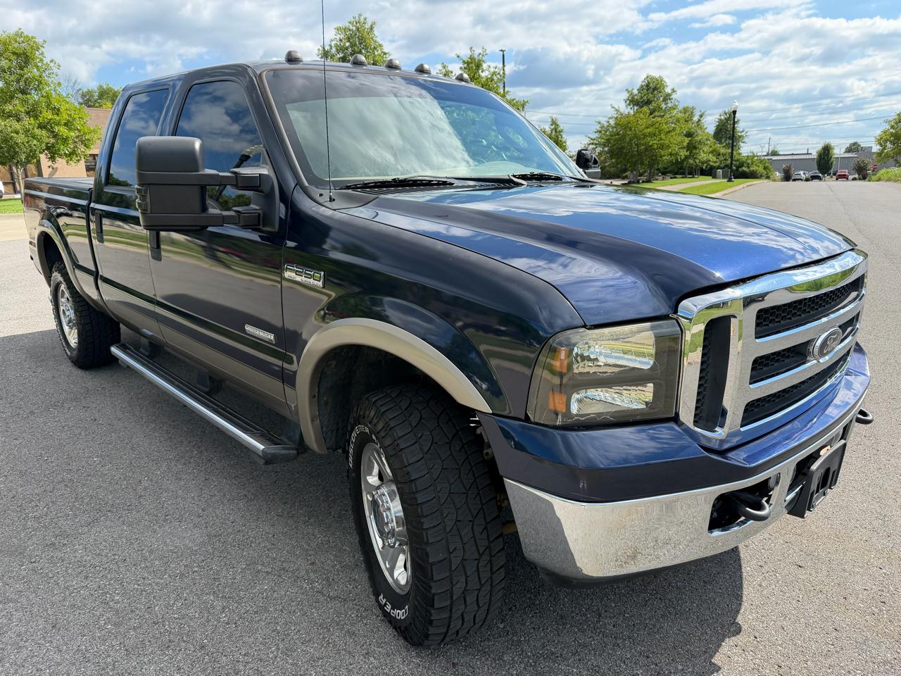 Ford Super Duty F-250 Crew Cab 156" Lariat 4WD 2006