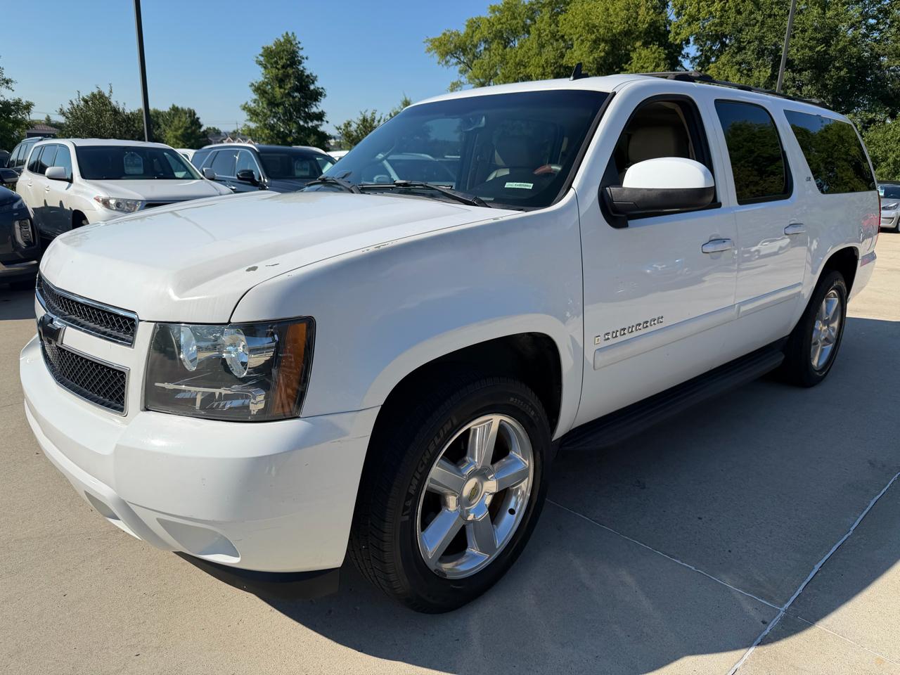 Chevrolet Suburban 2WD 4dr 1500 LTZ 2007