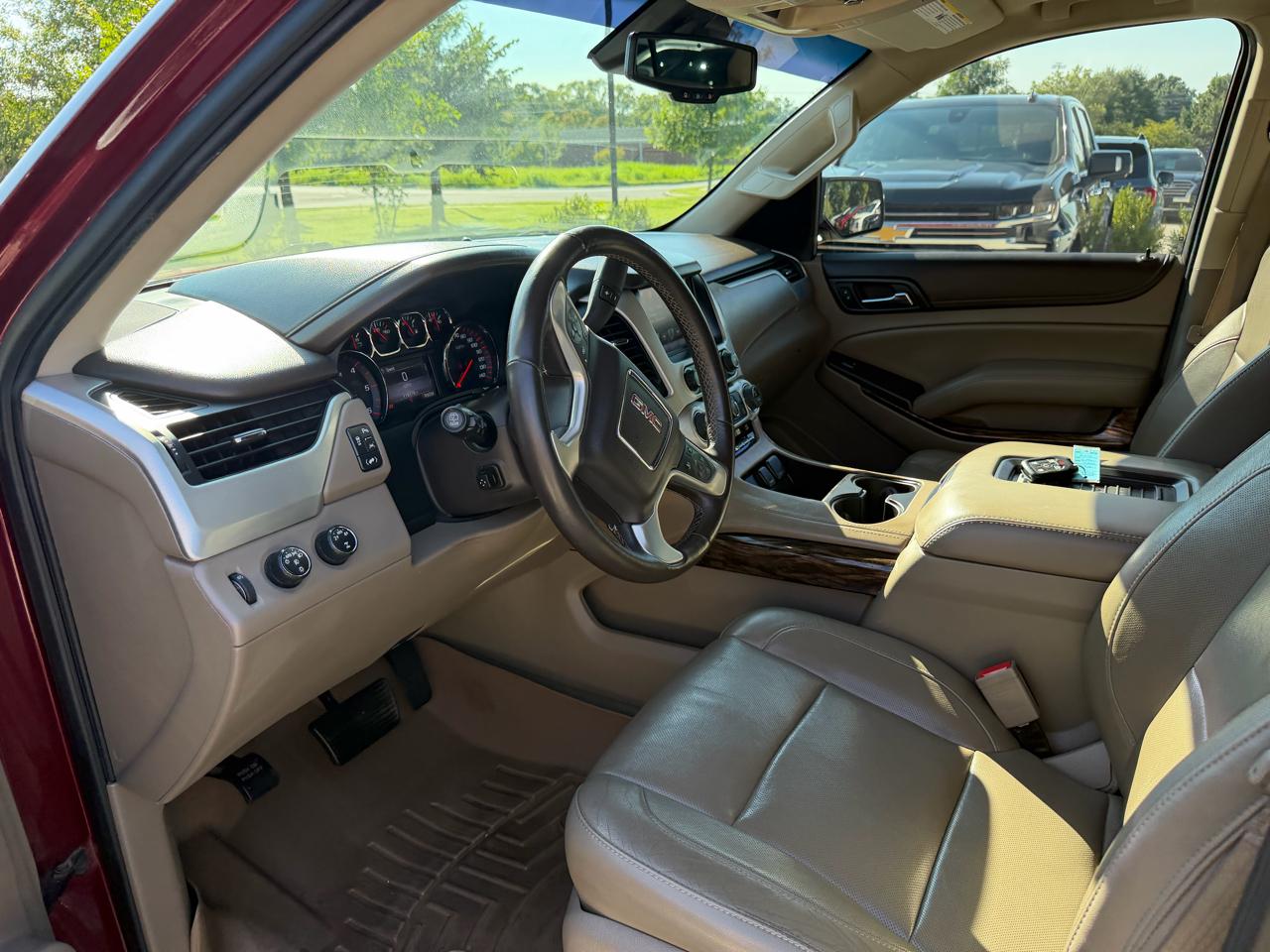 GMC Yukon 4WD 4dr SLT 2016