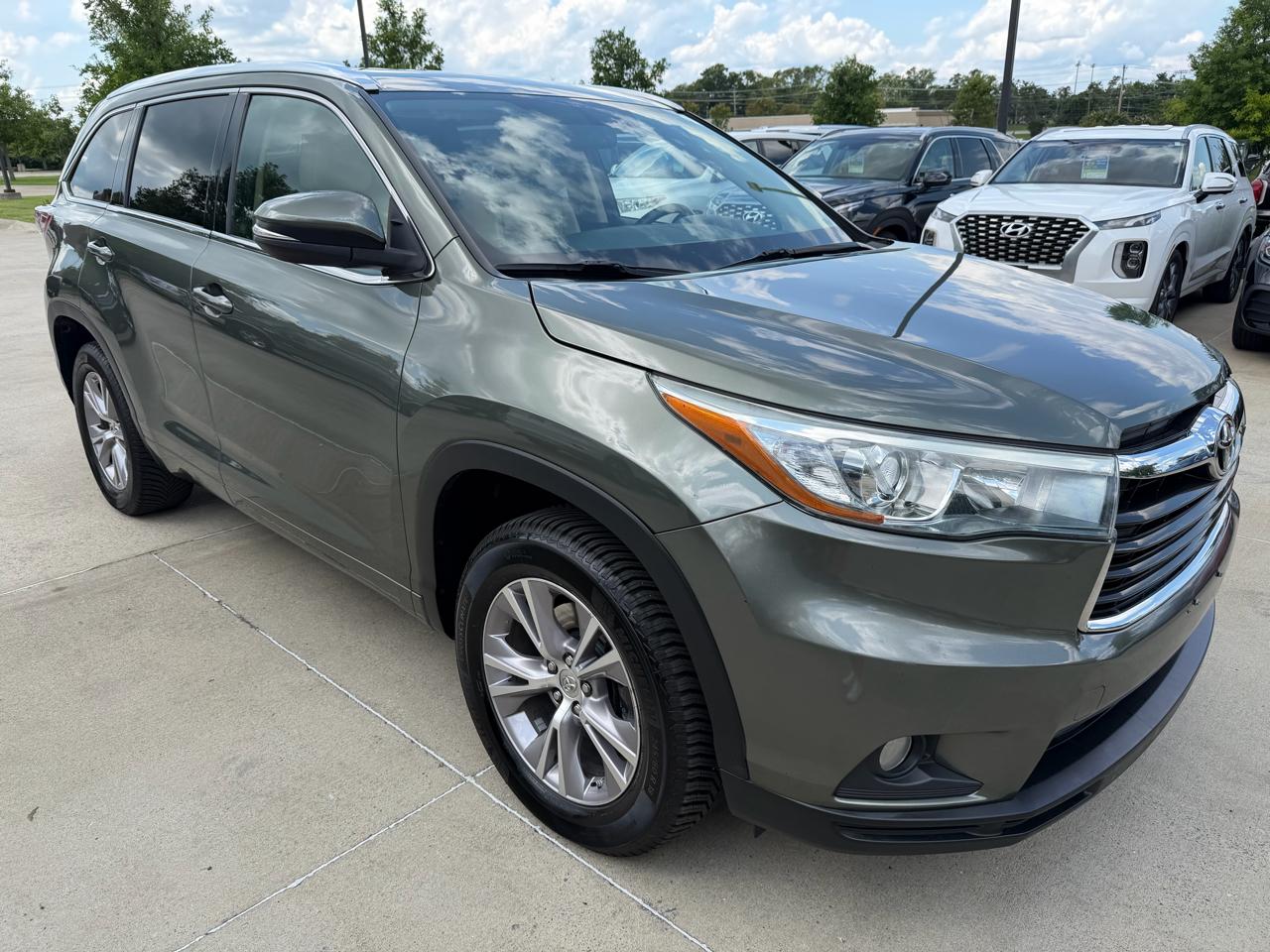 Toyota Highlander  2015