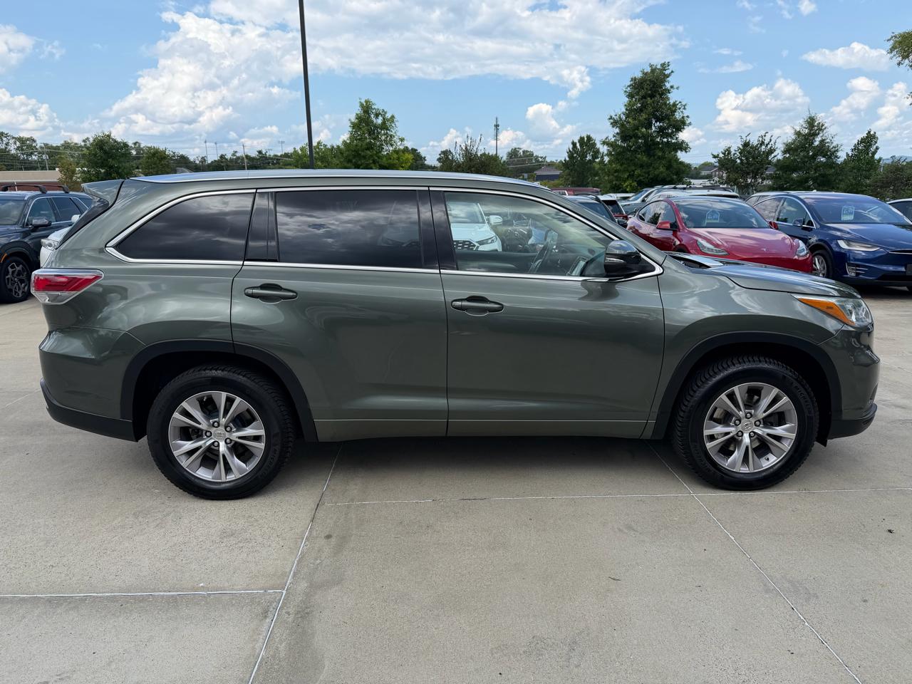 Toyota Highlander  2015