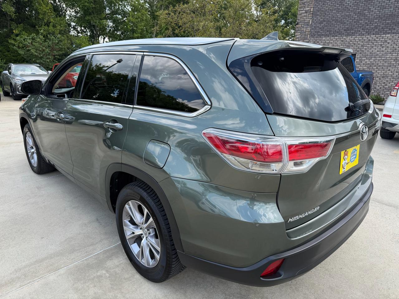 Toyota Highlander  2015