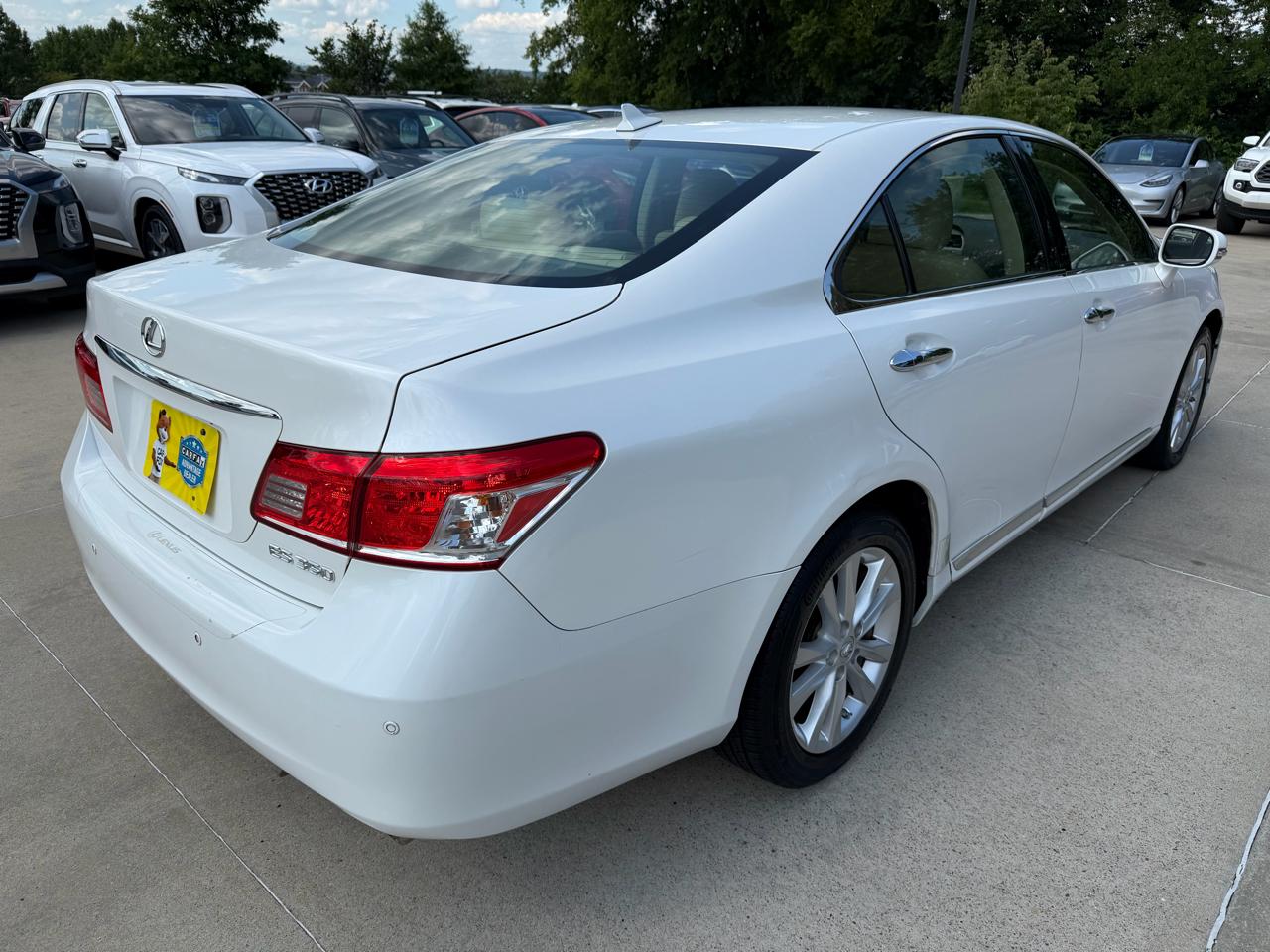 Lexus ES 350 4dr Sdn 2011