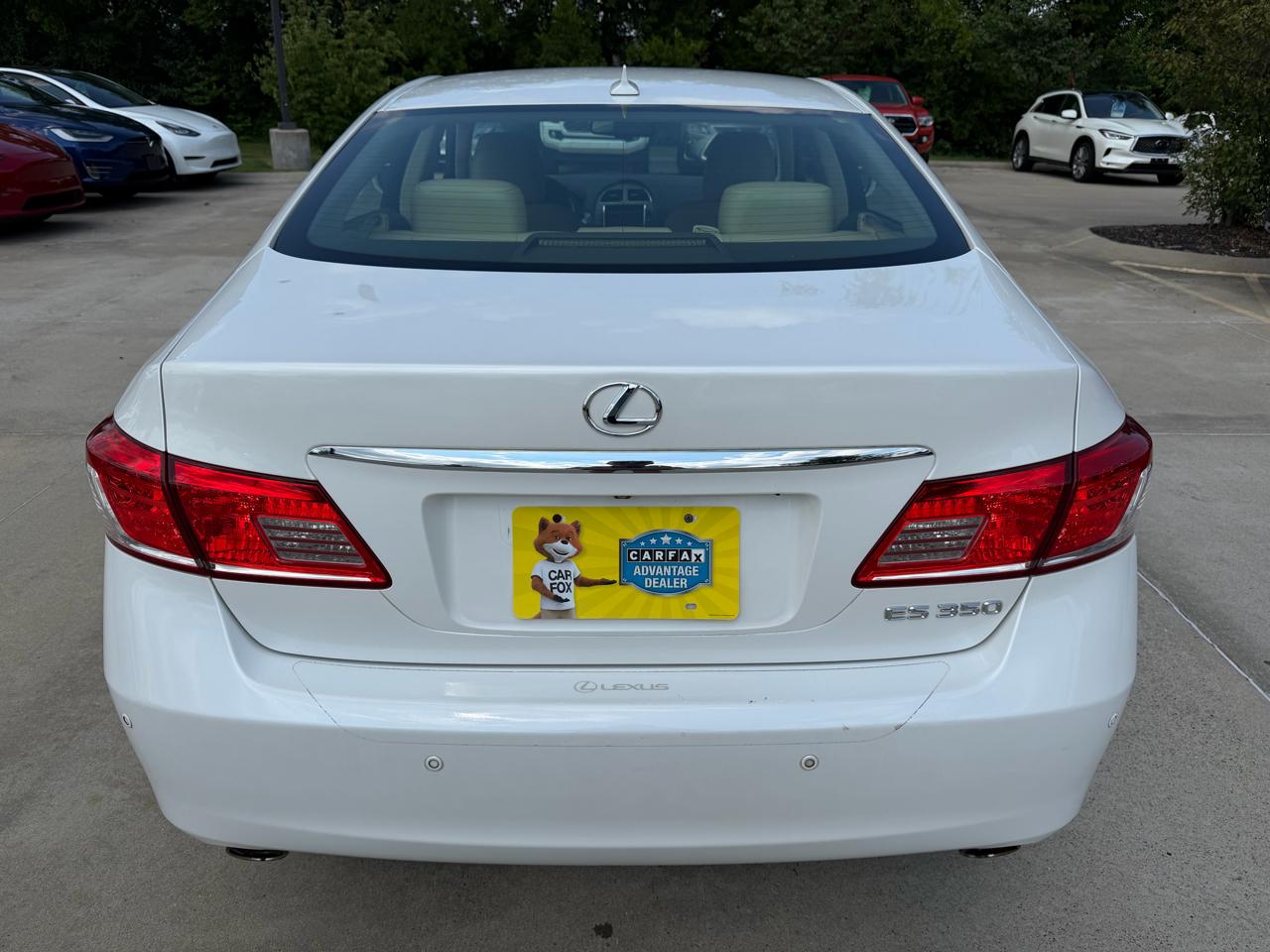 Lexus ES 350 4dr Sdn 2011