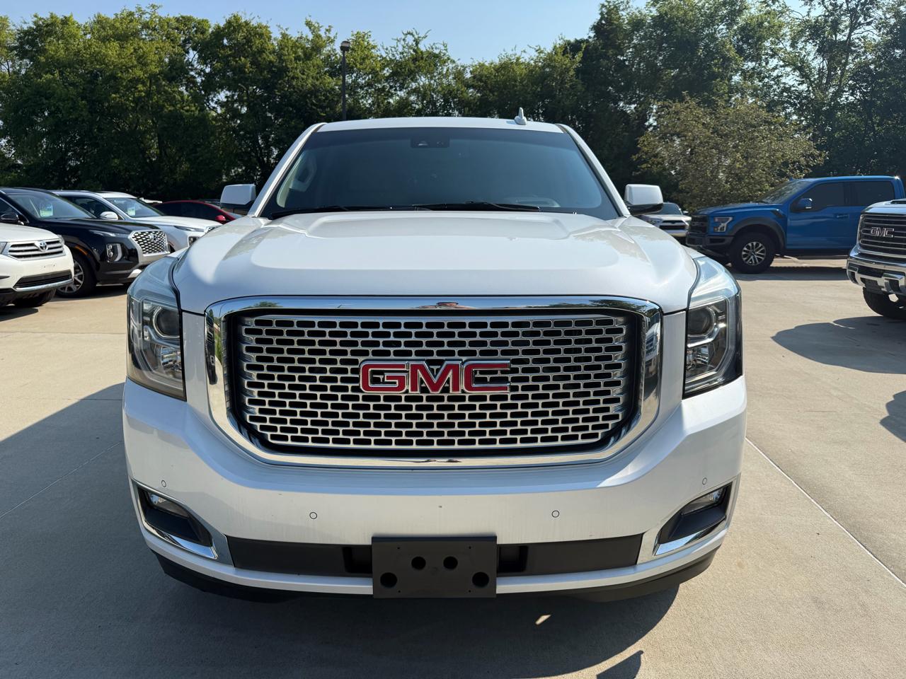 GMC Yukon 4WD 4dr Denali 2016