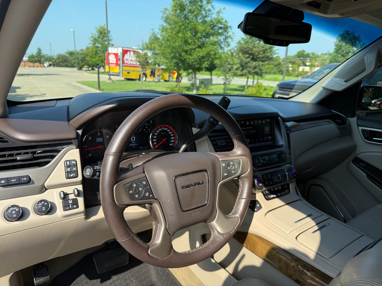 GMC Yukon 4WD 4dr Denali 2016