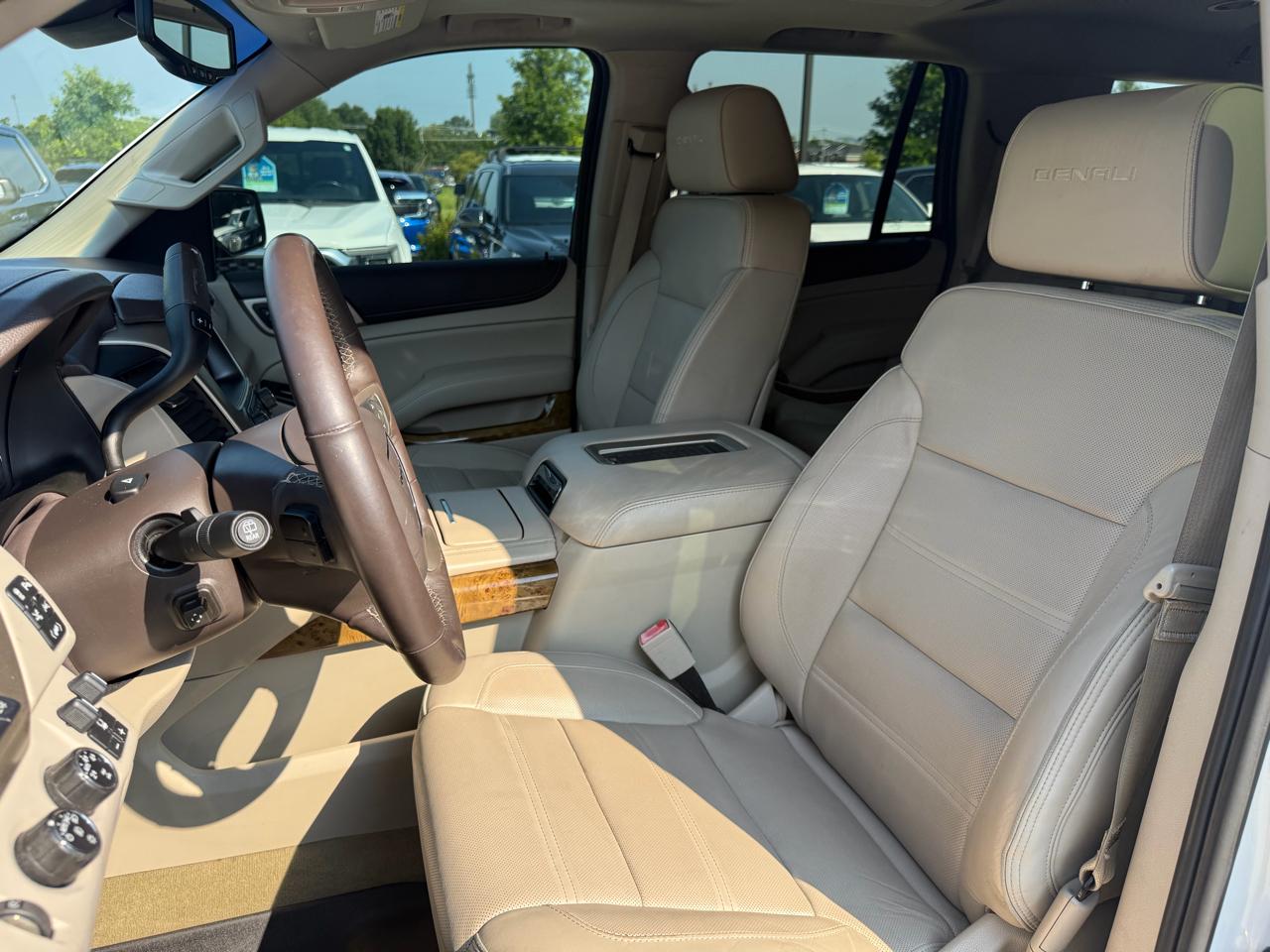 GMC Yukon 4WD 4dr Denali 2016