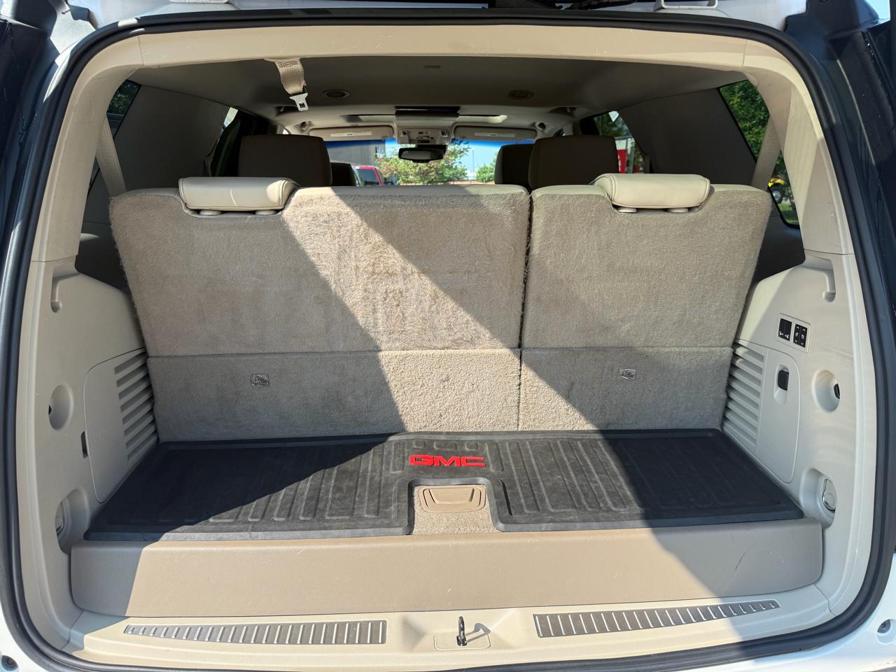 GMC Yukon 4WD 4dr Denali 2016
