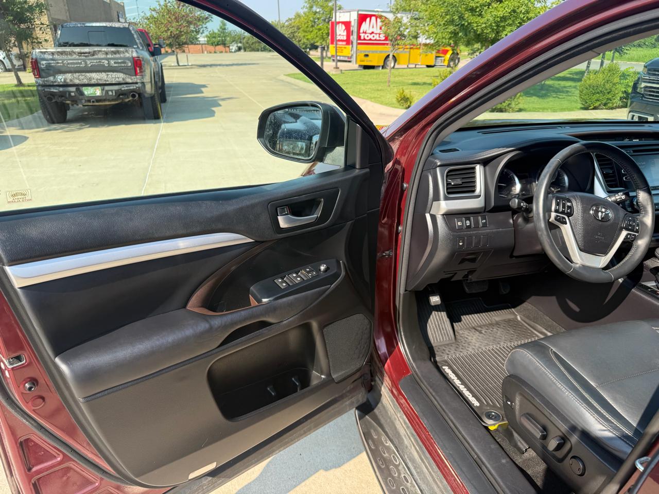 Toyota Highlander  2017
