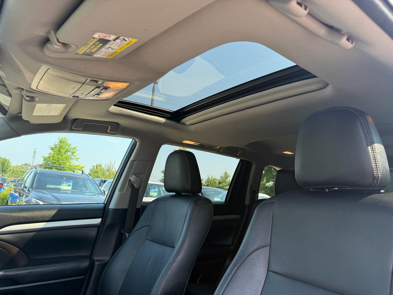 Toyota Highlander  2017