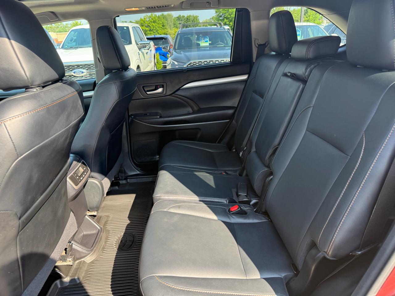 Toyota Highlander  2017
