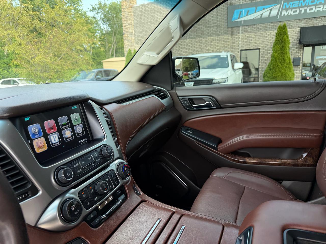 Chevrolet Suburban 2WD 4dr 1500 LTZ 2016