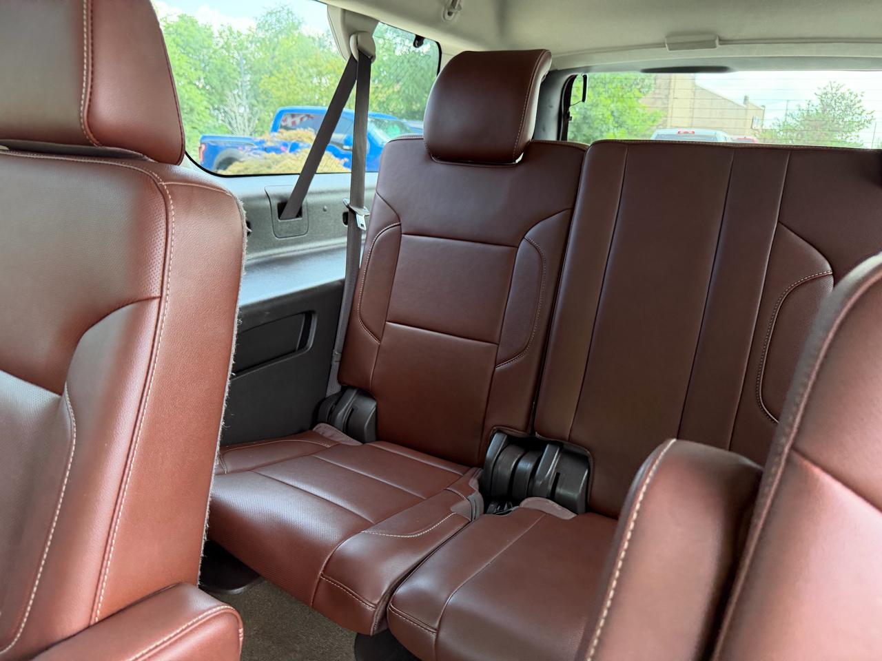 Chevrolet Suburban 2WD 4dr 1500 LTZ 2016