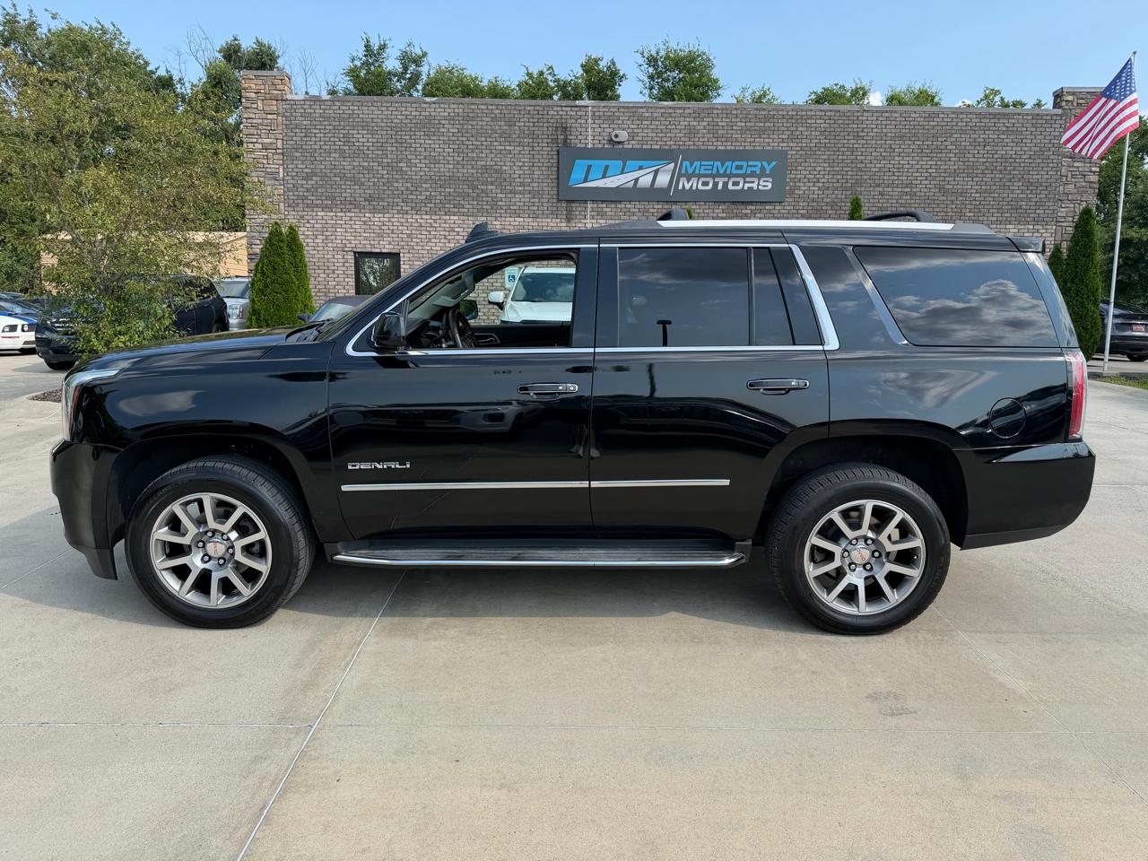 GMC Yukon 2WD 4dr Denali 2017
