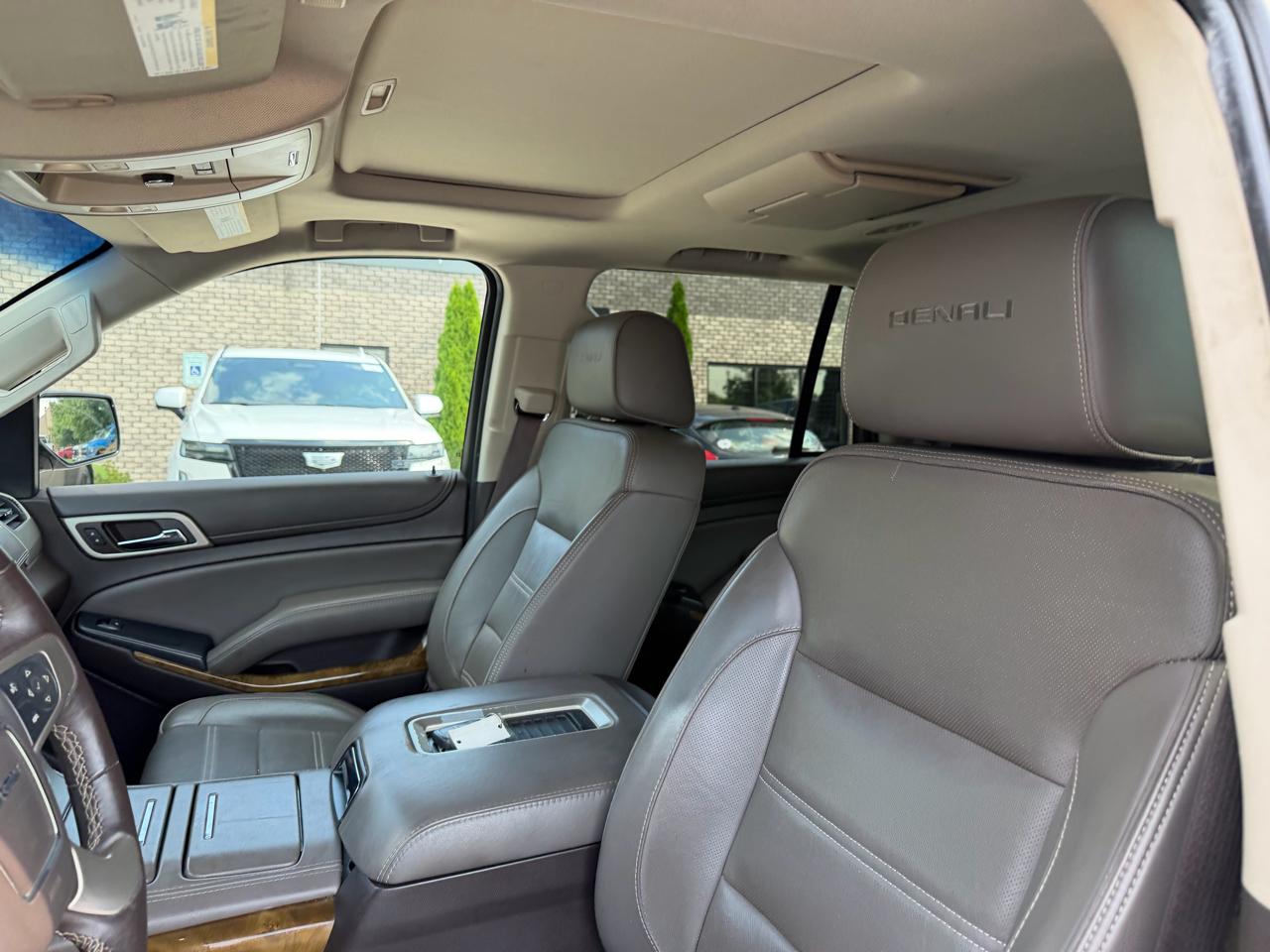GMC Yukon 2WD 4dr Denali 2017