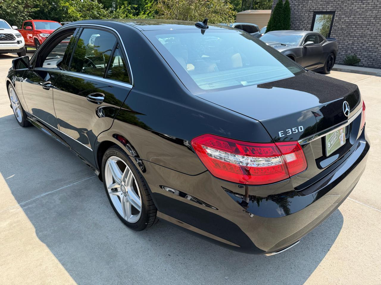 Mercedes-Benz E-Class 4dr Sdn E 350 Sport RWD 2011