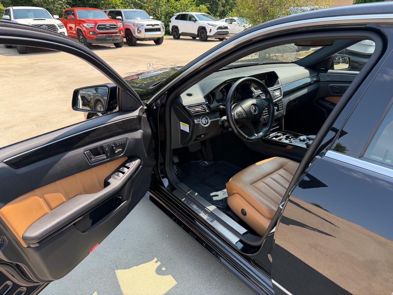 Mercedes-Benz E-Class 4dr Sdn E 350 Sport RWD 2011
