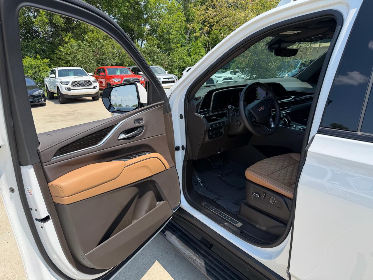 Cadillac Escalade 4WD 4dr Sport 2024