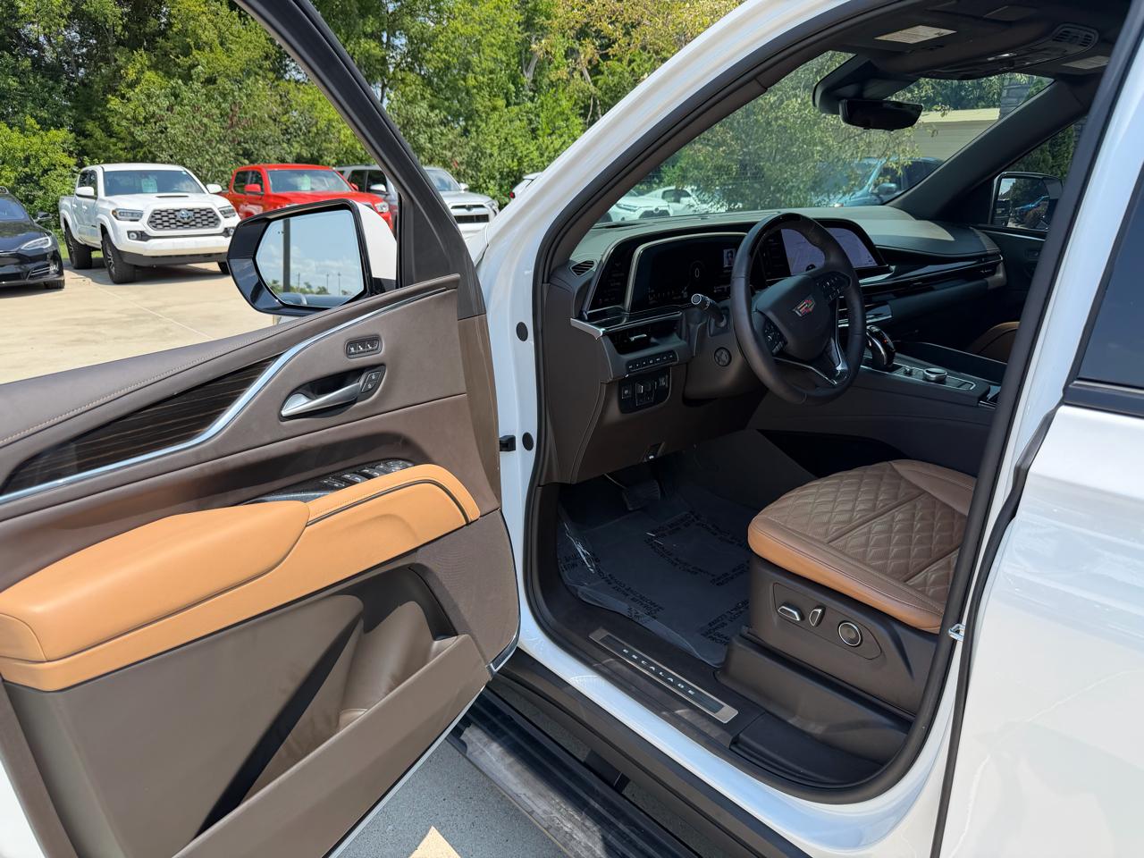 Cadillac Escalade 4WD 4dr Sport 2024