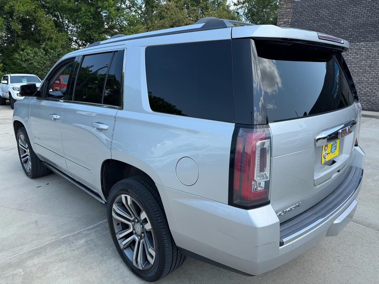 GMC Yukon 4WD 4dr Denali 2018