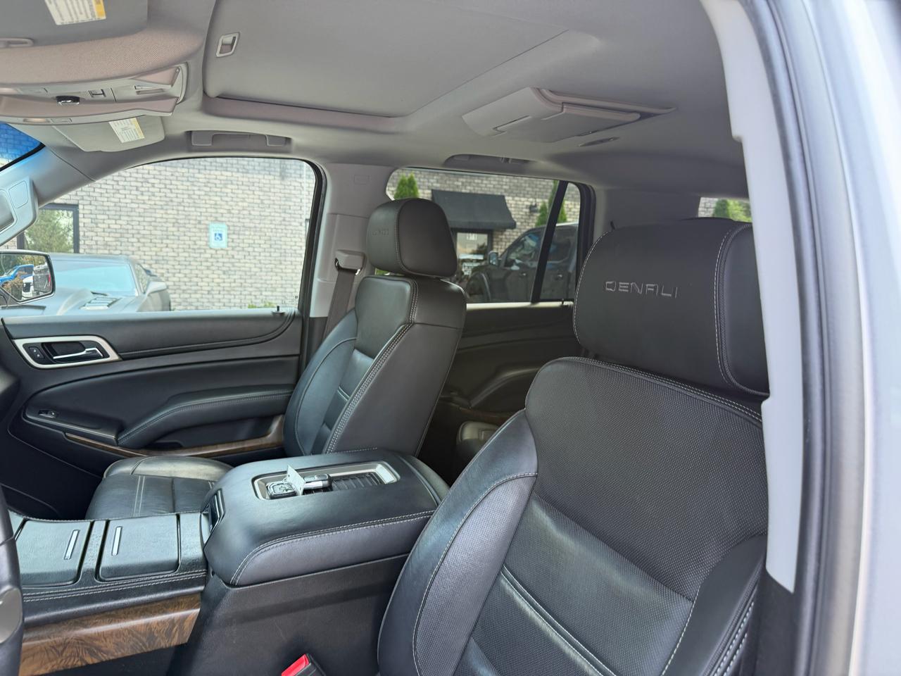 GMC Yukon 4WD 4dr Denali 2018