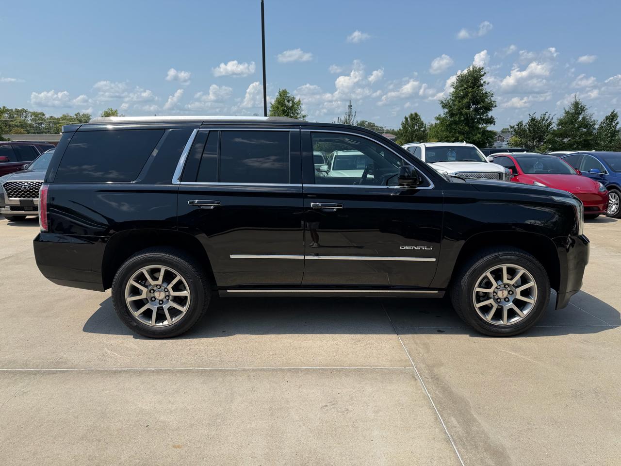 GMC Yukon 4WD 4dr Denali 2019