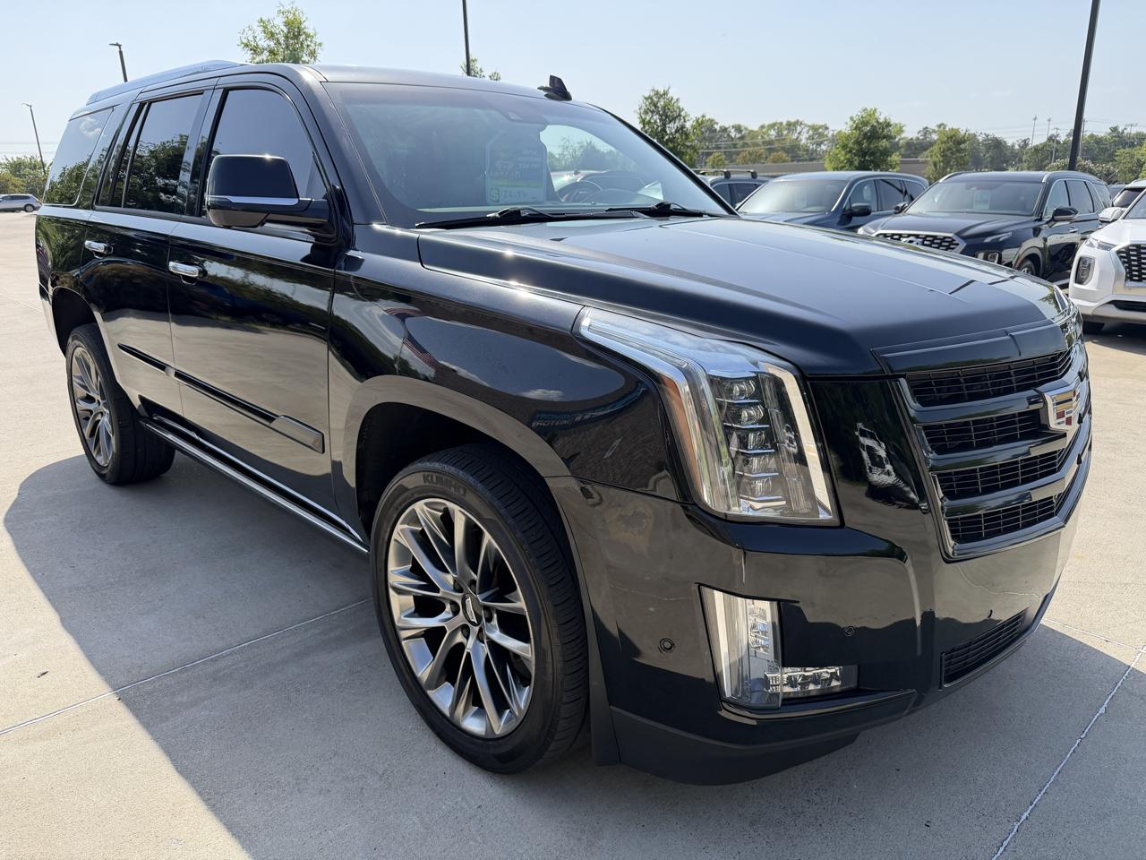 Cadillac Escalade 2WD 4dr Premium Luxury 2019