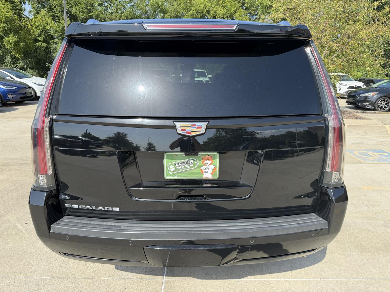 Cadillac Escalade 2WD 4dr Premium Luxury 2019
