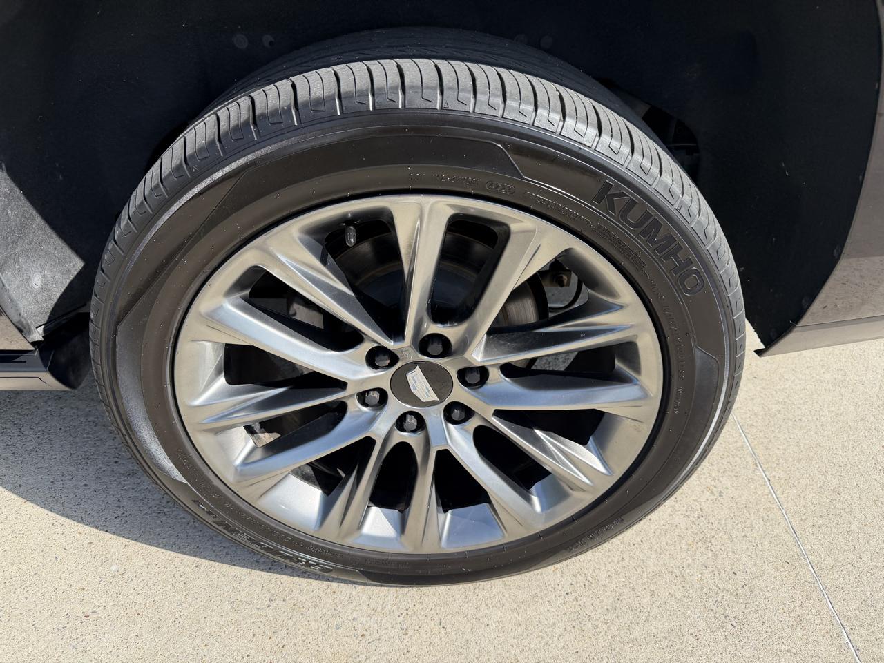 Cadillac Escalade 2WD 4dr Premium Luxury 2019