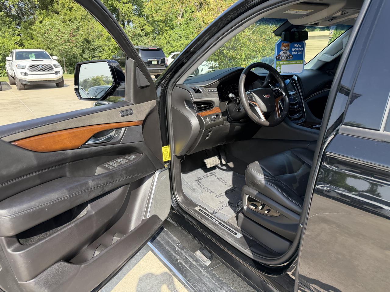 Cadillac Escalade 2WD 4dr Premium Luxury 2019