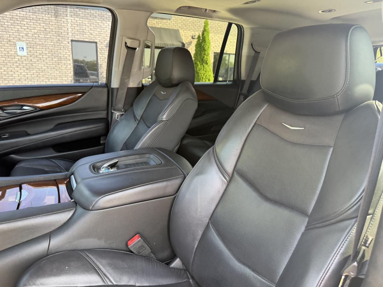 Cadillac Escalade 2WD 4dr Premium Luxury 2019