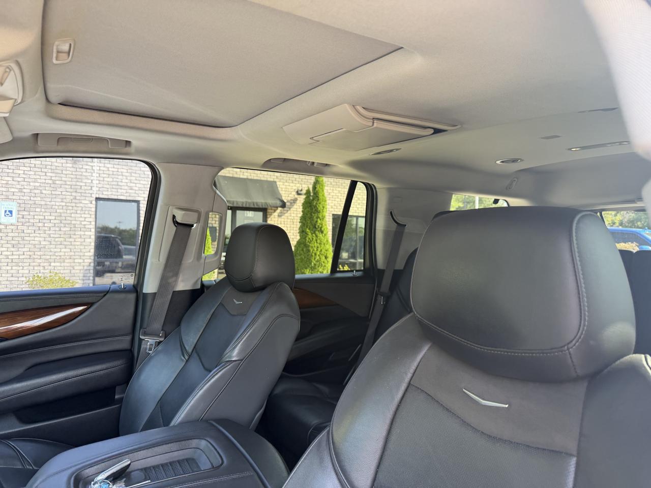 Cadillac Escalade 2WD 4dr Premium Luxury 2019