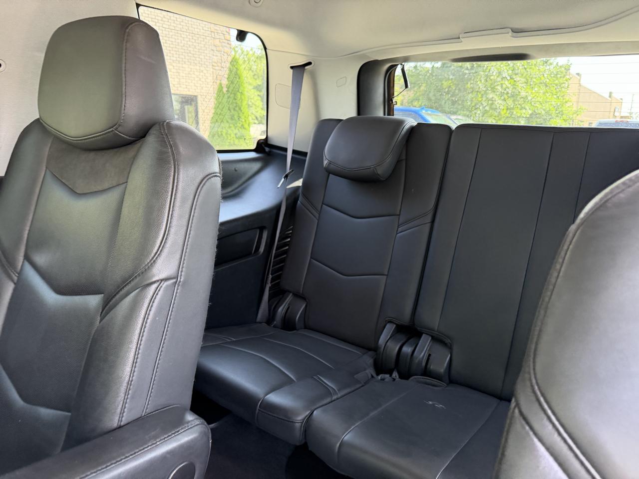 Cadillac Escalade 2WD 4dr Premium Luxury 2019