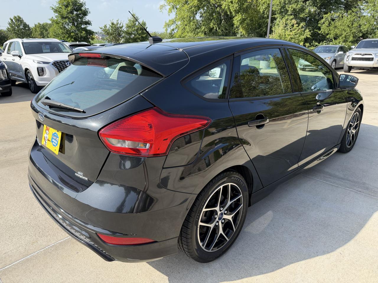 Ford Focus 5dr HB SE 2015