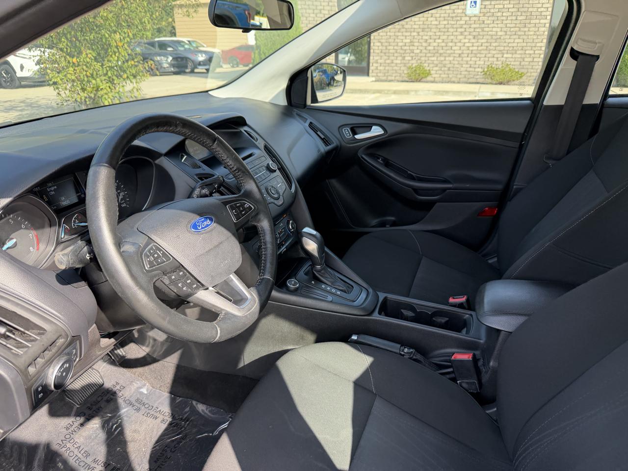 Ford Focus 5dr HB SE 2015